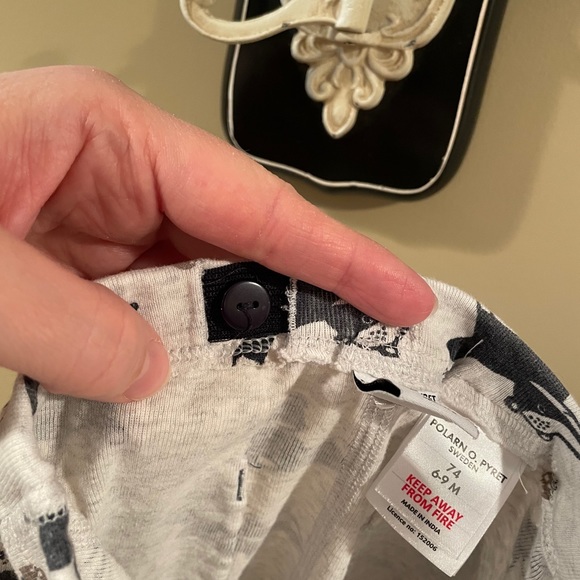 Badger 🦡 print Polarn O. Pyret 6-9 mo pants - Picture 5 of 5